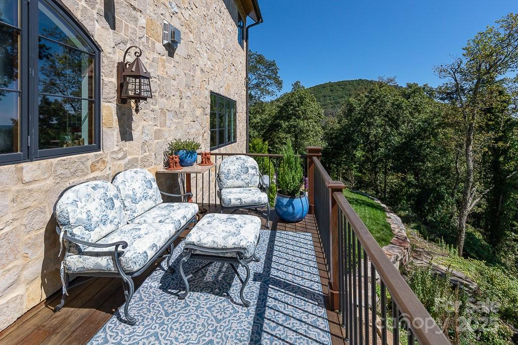 Grand Highlands at Bearwallow - Residential