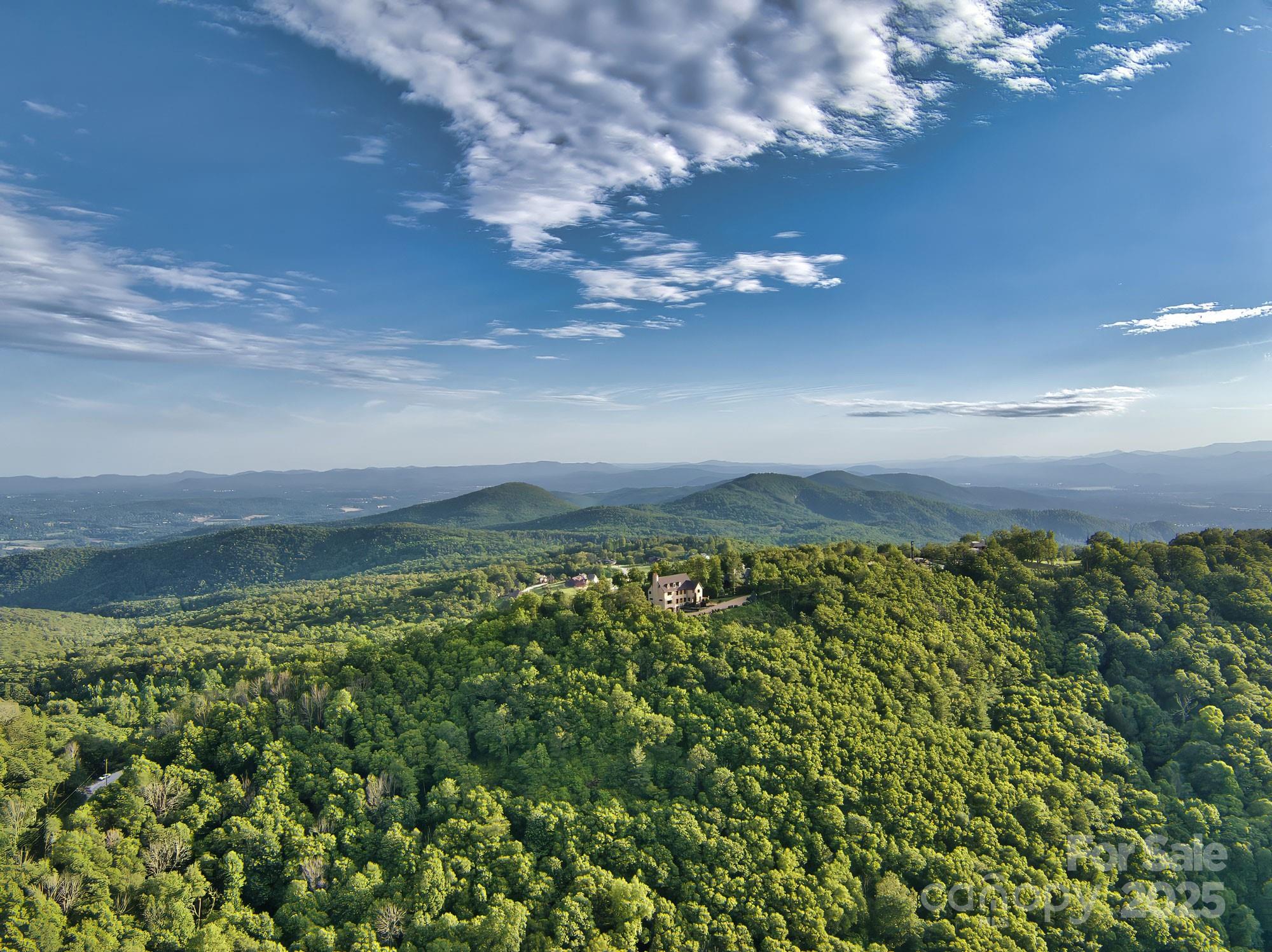 Grand Highlands at Bearwallow - Residential