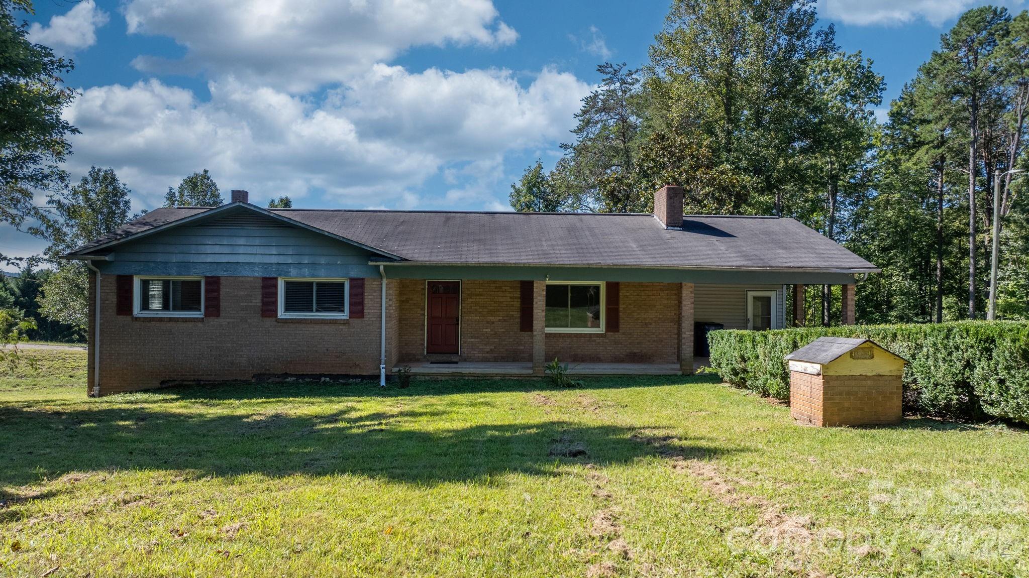 1771 Laura Lane