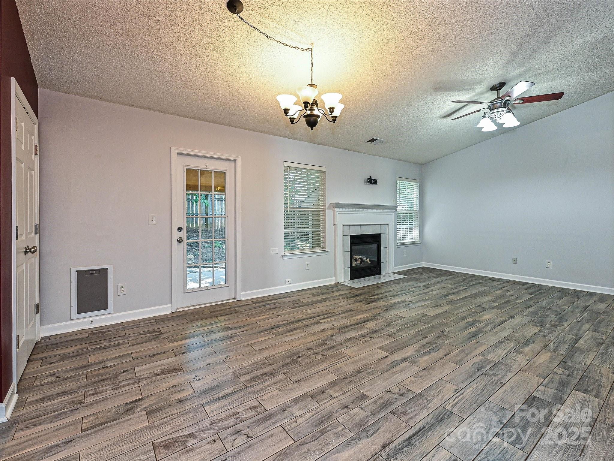 Forest Oaks - Residential