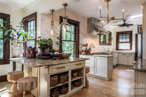 Photo of 56 Maney Avenue, Asheville, NC 28804 (MLS # 4436674)