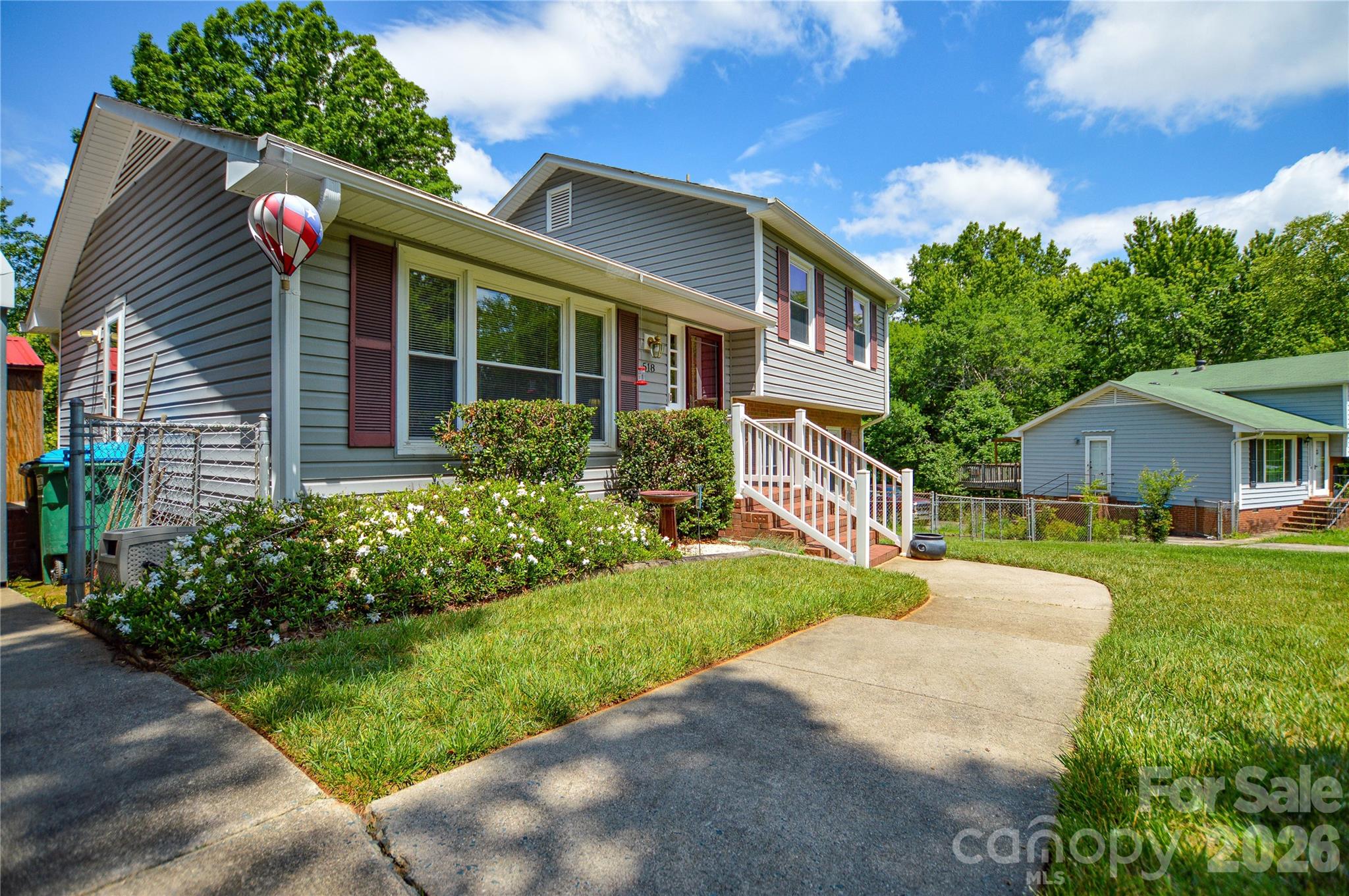 518 Vinecrest Drive