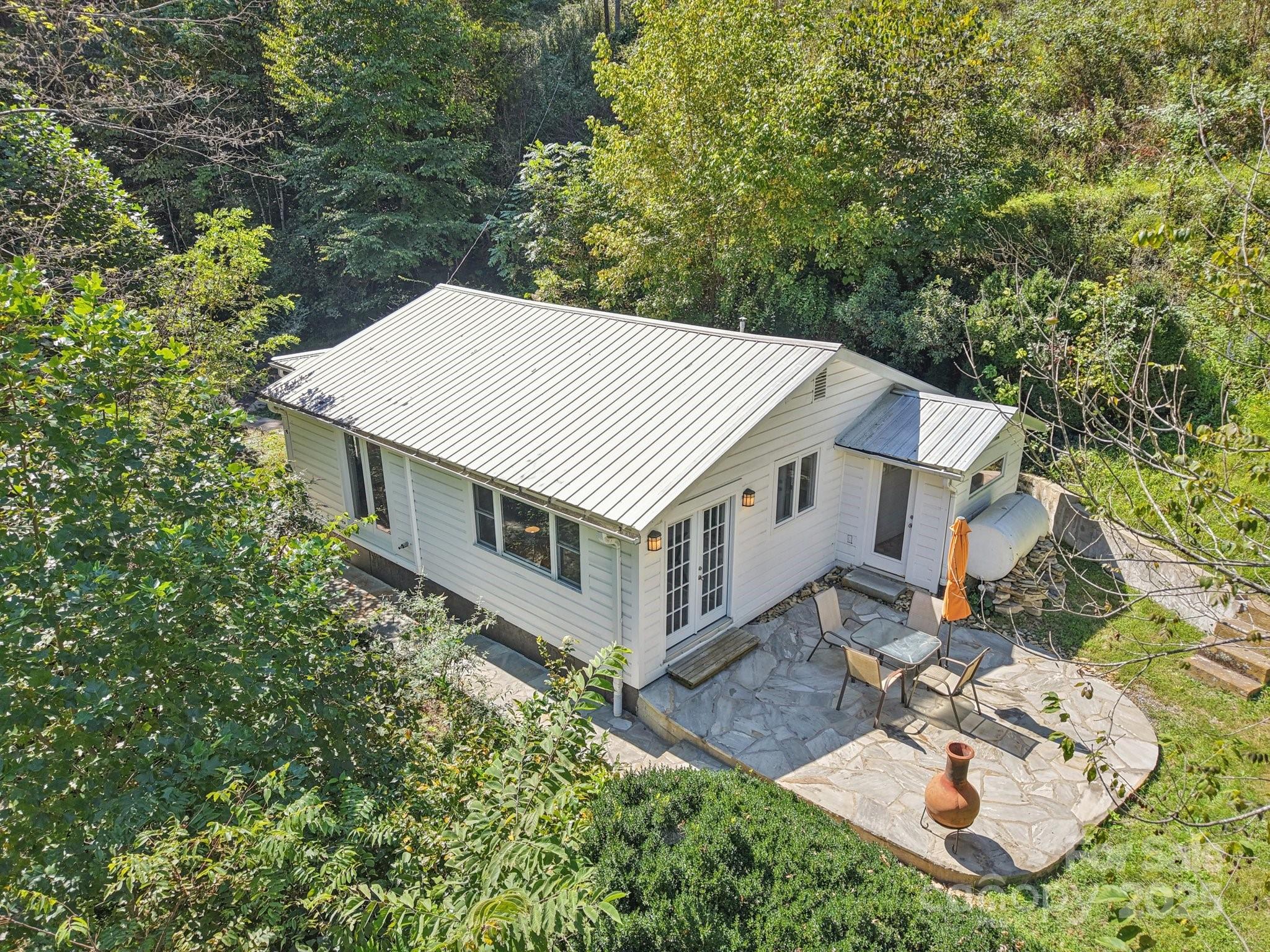 280 Panhandle Road