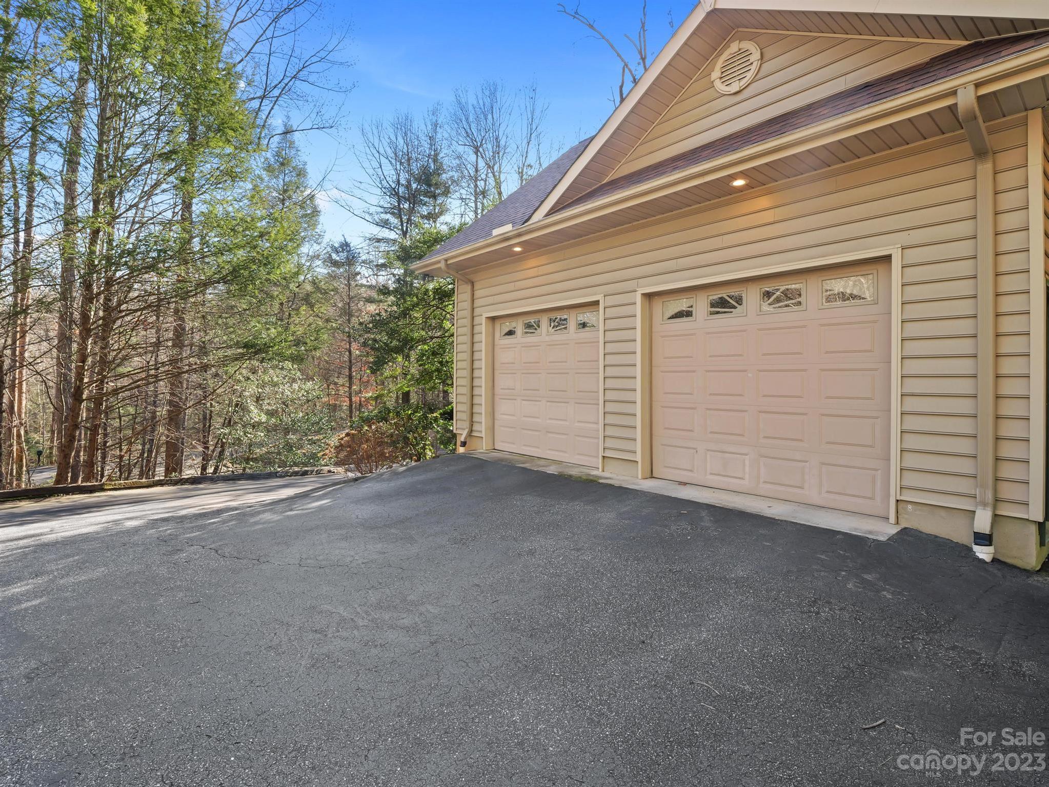 136 Rumbling Bald Road