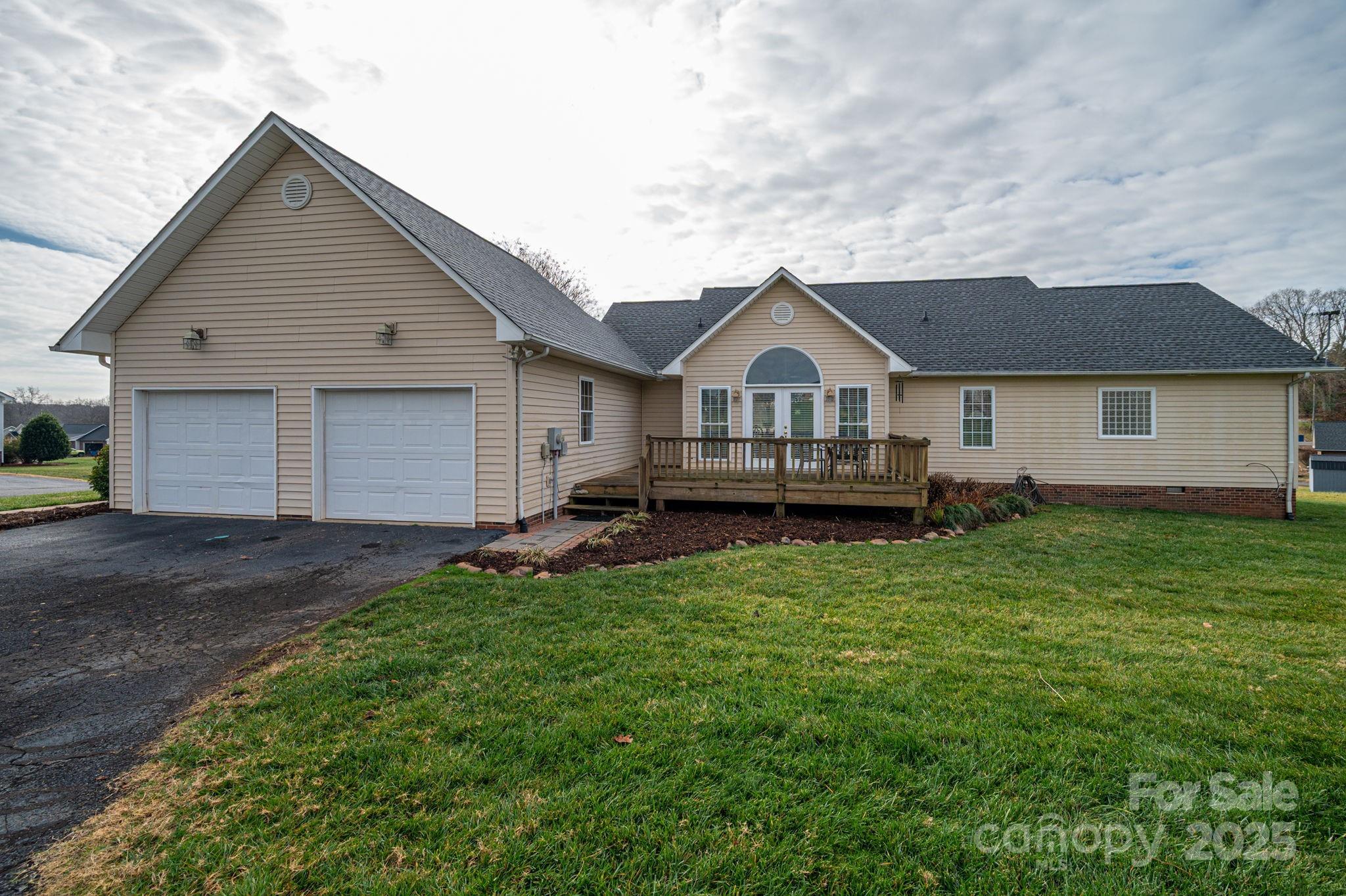 St James Vineyard - Residential