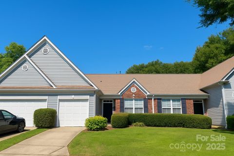 Photo of 4454 Glenlea Commons Drive, Charlotte, NC 28216 (MLS # 4269952) Photo of 4454 Glenlea Commons Drive, Charlotte, NC 28216 (MLS # 4269952)
