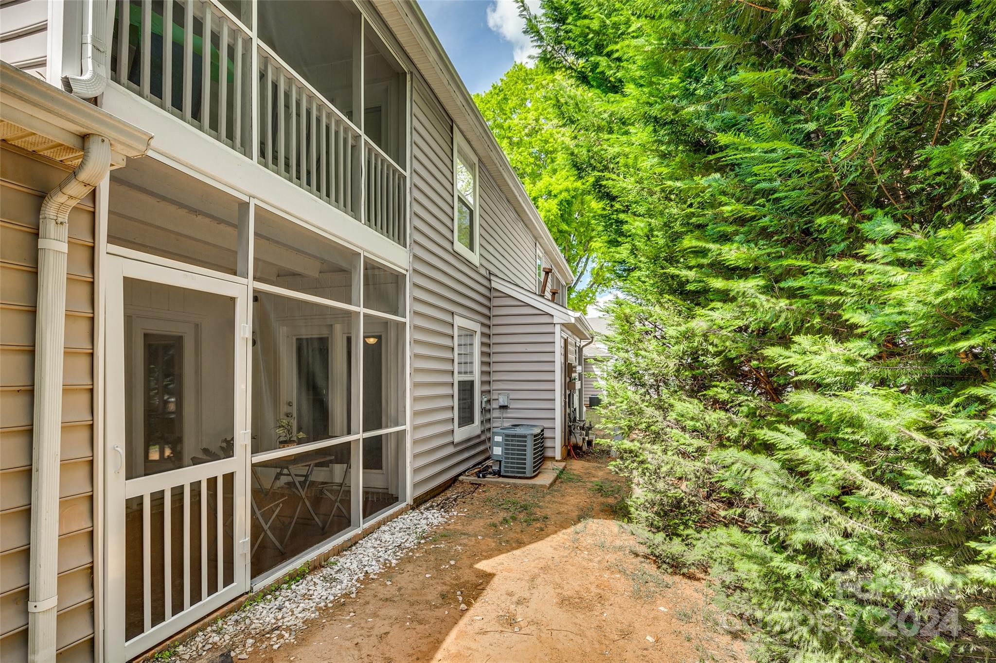 Fairlawn Villas - Residential