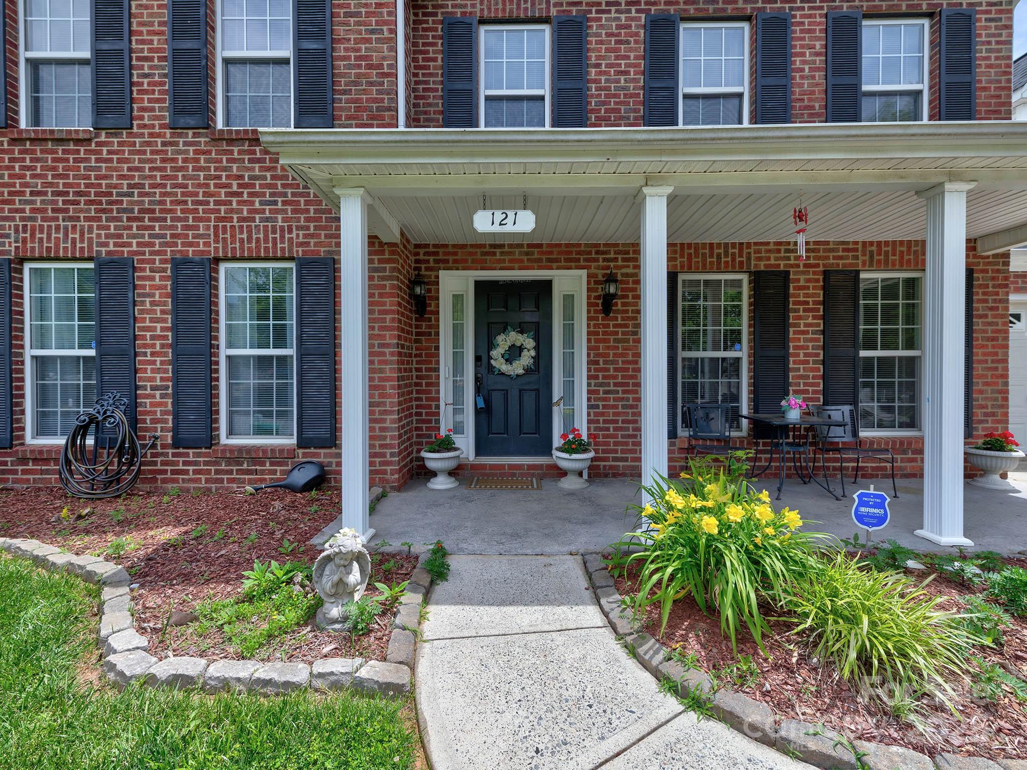 121 Royalton Road