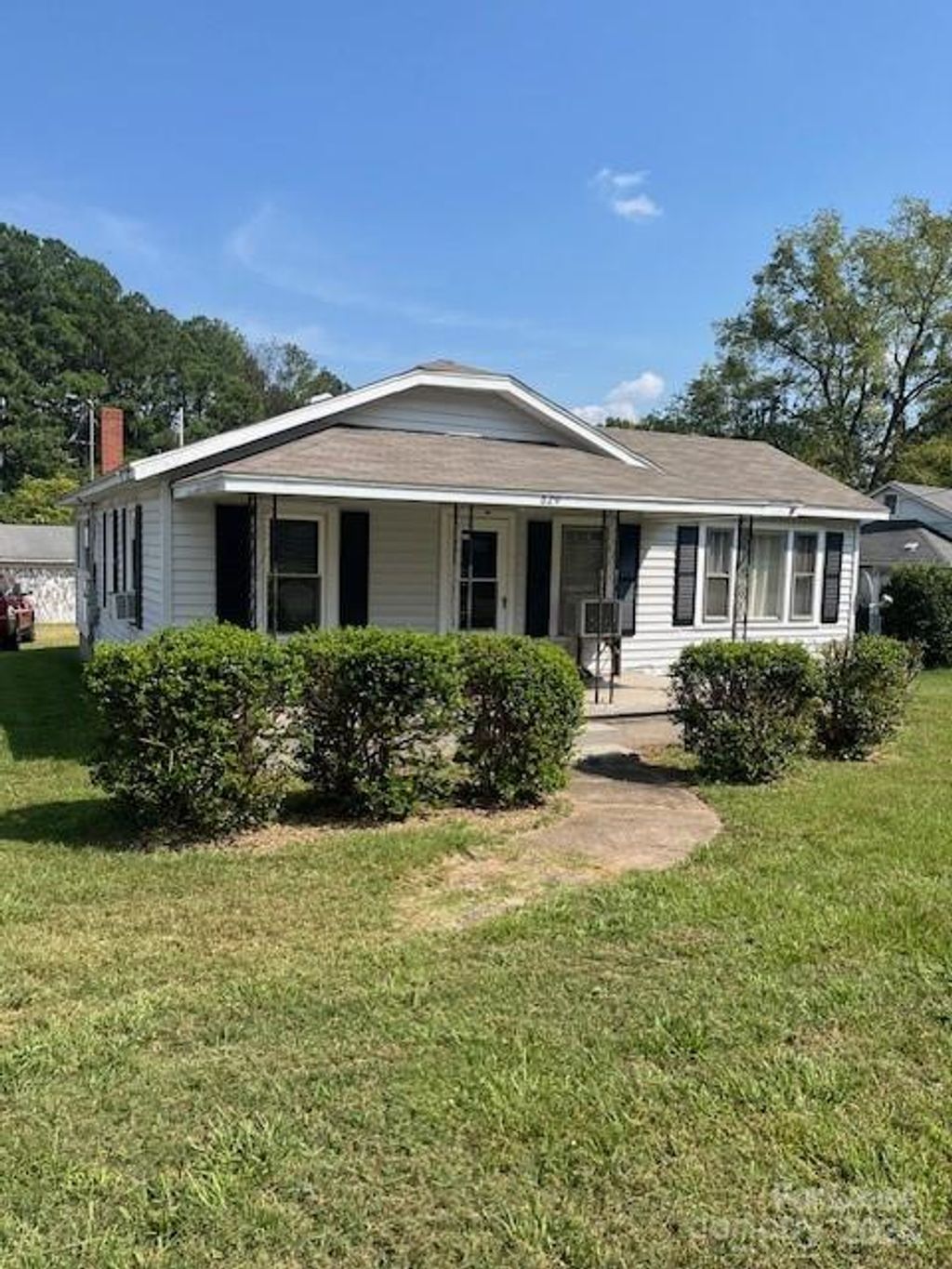 829 Bristol Drive, Statesville, NC 28677, MLS 4179551 Allen Tate