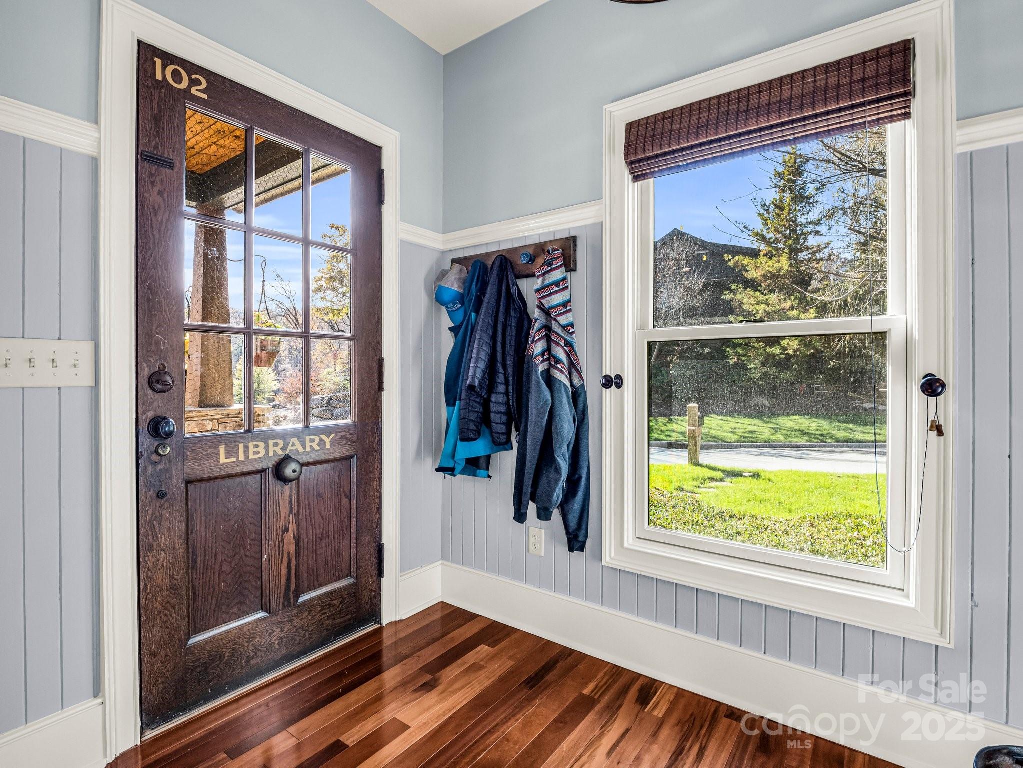 268 Firefly Cove