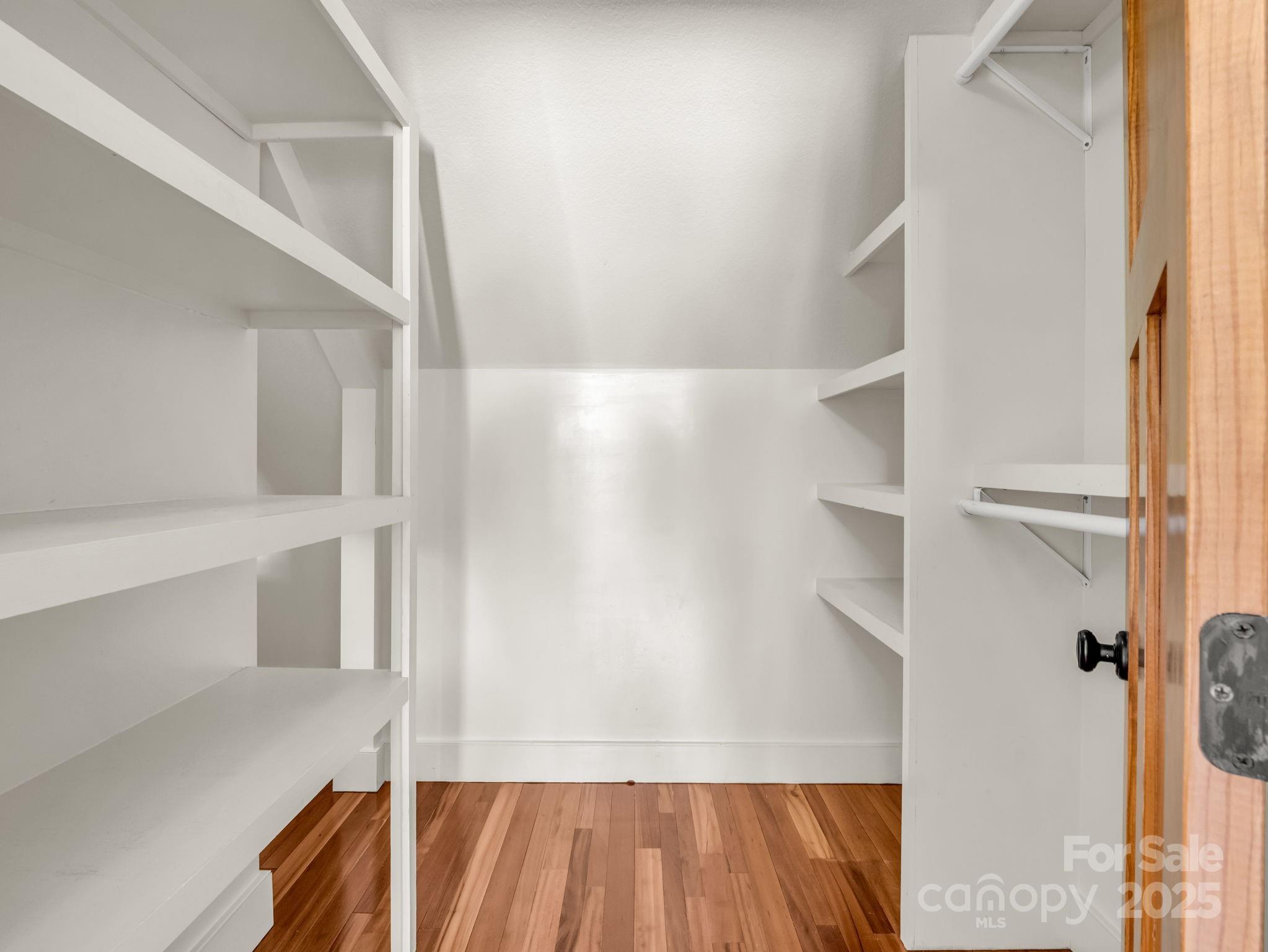 Firefly Cove - Residential