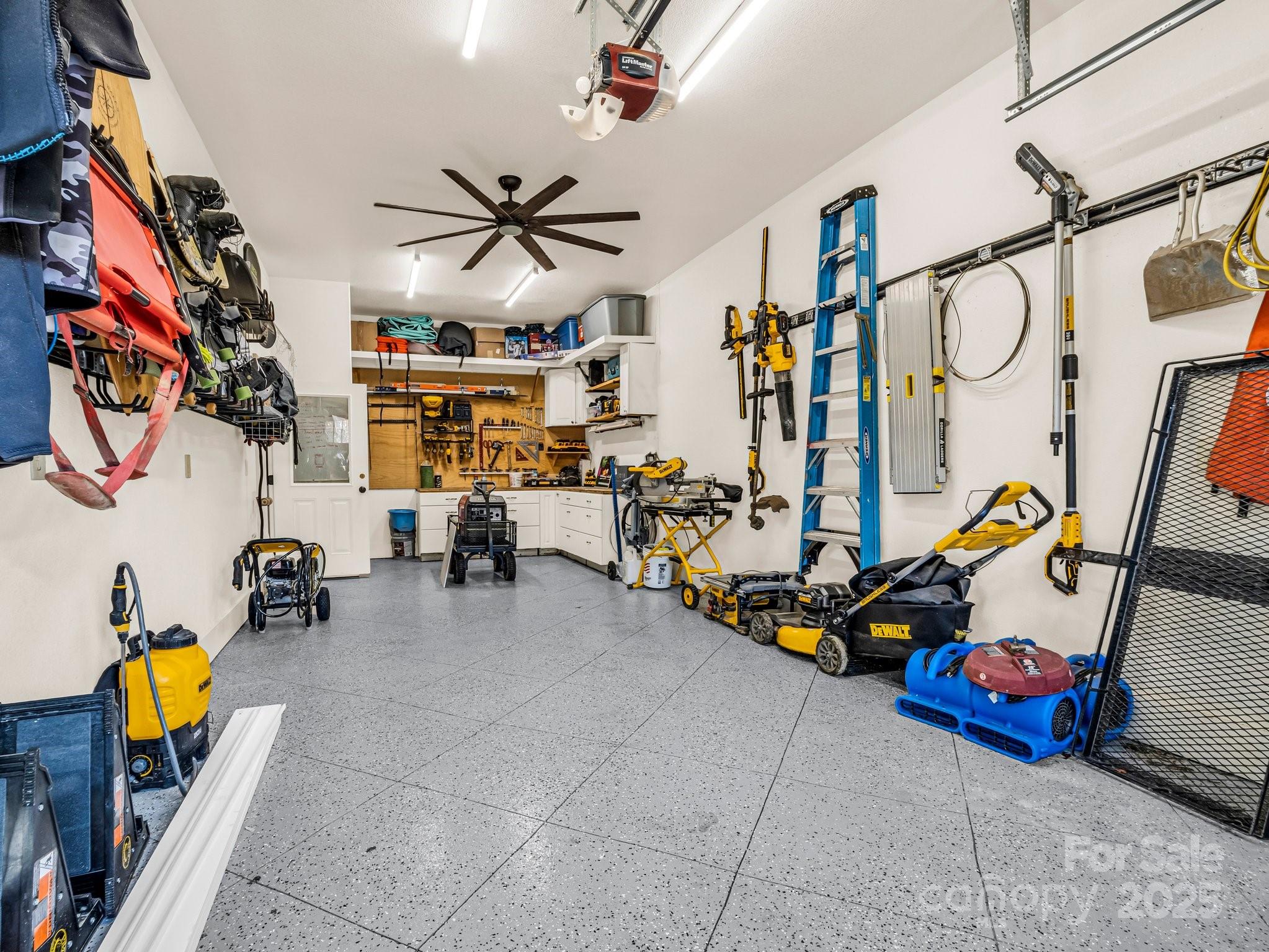 Firefly Cove - Residential