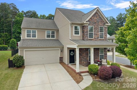 Photo of 404 Senate Court Way, Huntersville, NC 28078 (MLS # 4380562)
