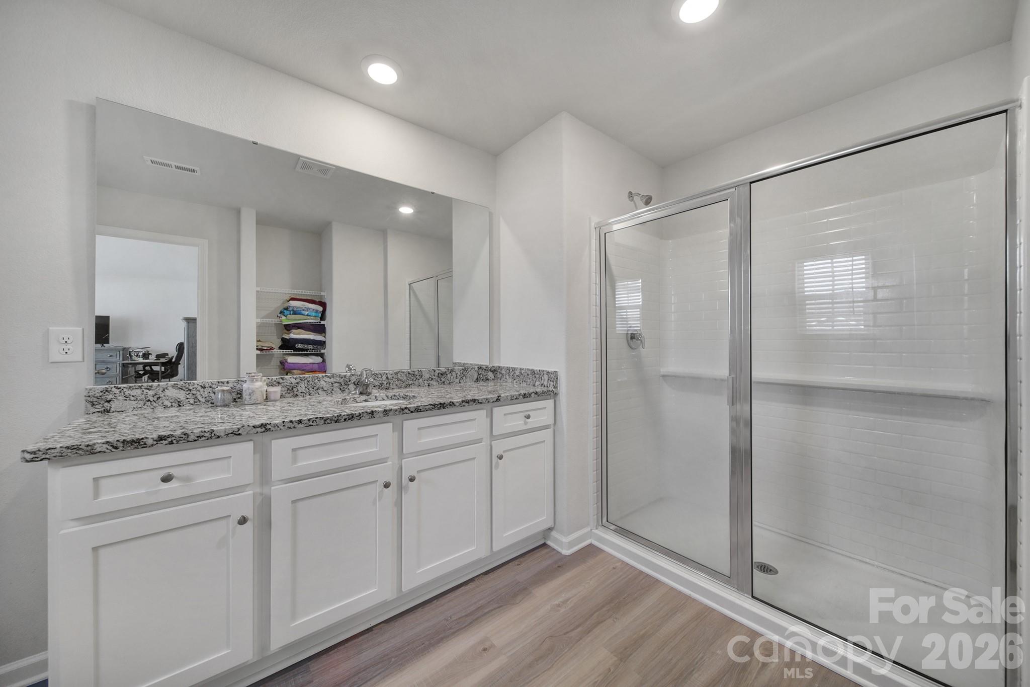 Knights Bridge - Residential