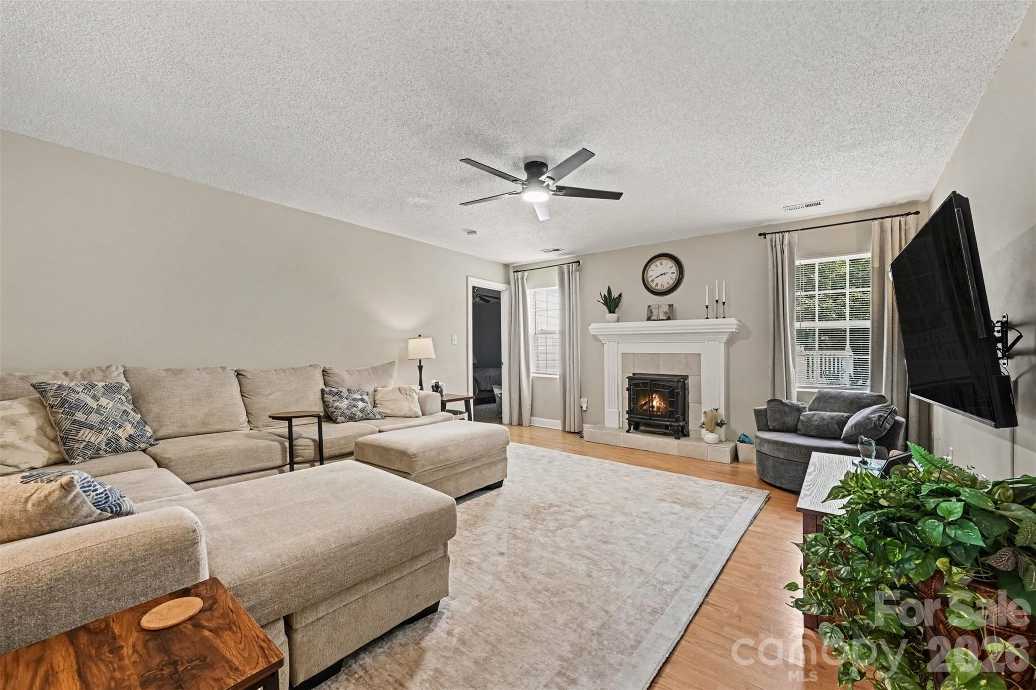 1712 Timber Lane Drive