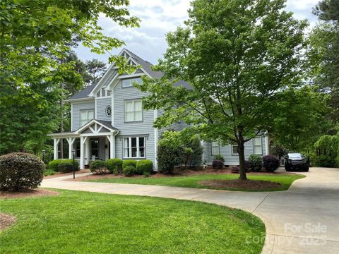 Photo of 206 Dedham Loop, Mooresville, NC 28117 (MLS # 4311905)