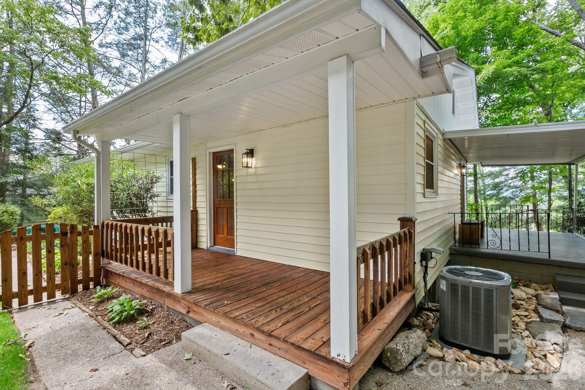 11 Von Ruck Court