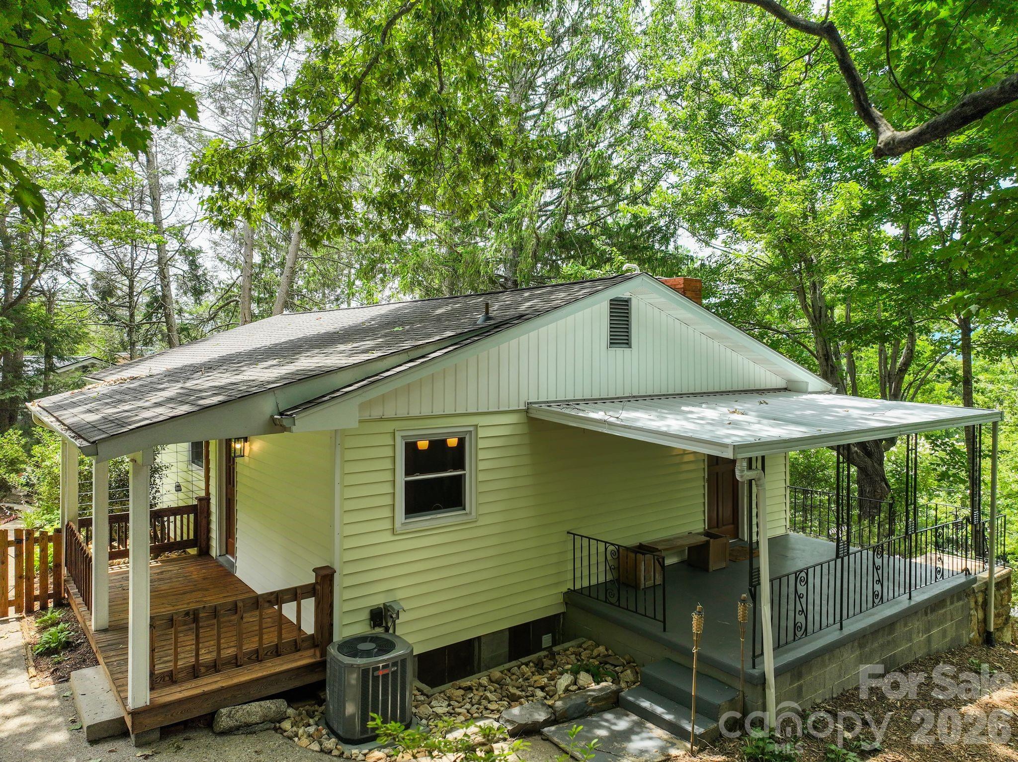 11 Von Ruck Court