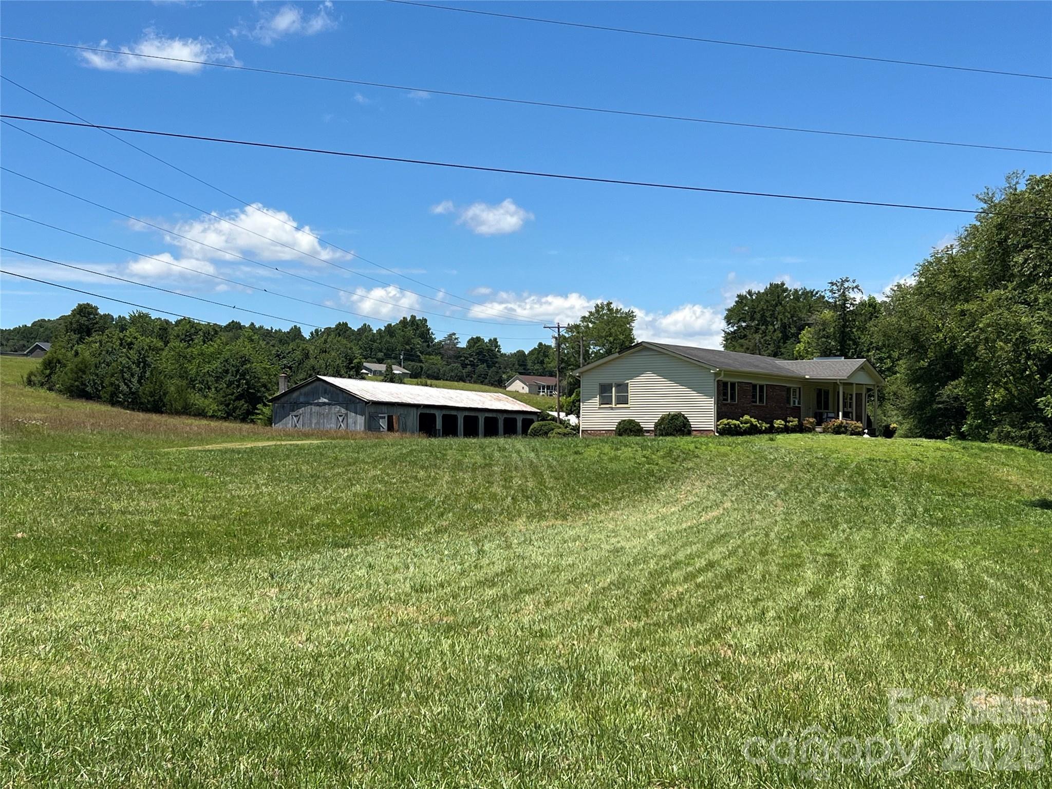 4405 Maple Creek Road