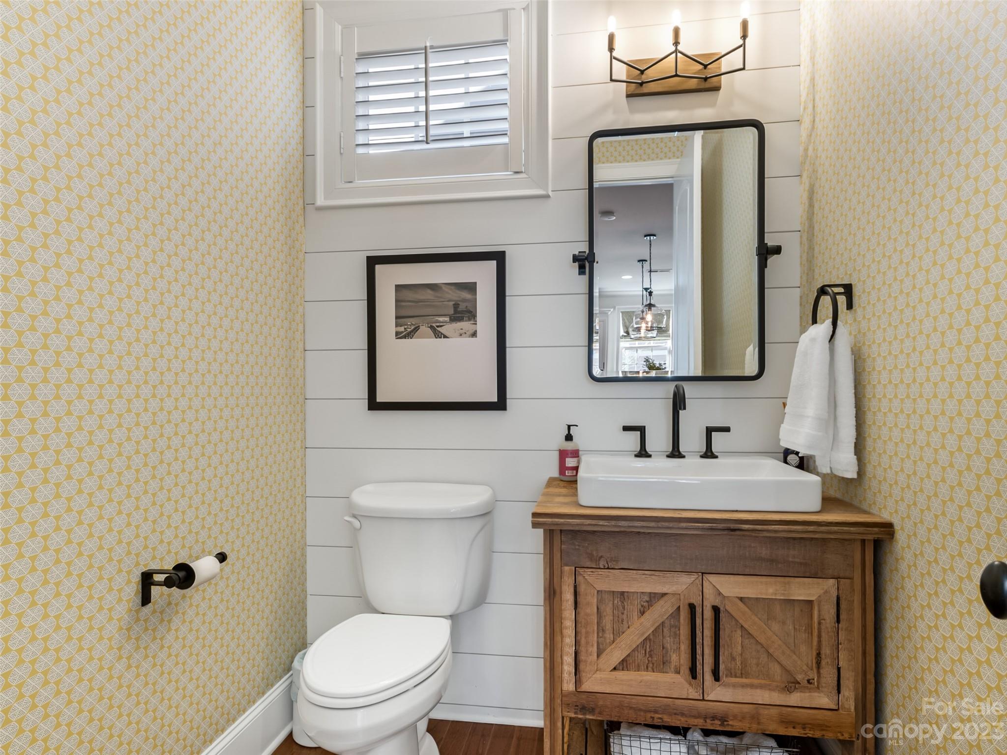 Charndon Village - Residential