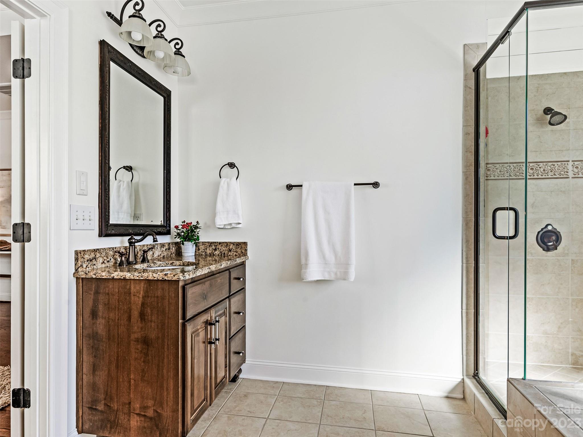 Charndon Village - Residential