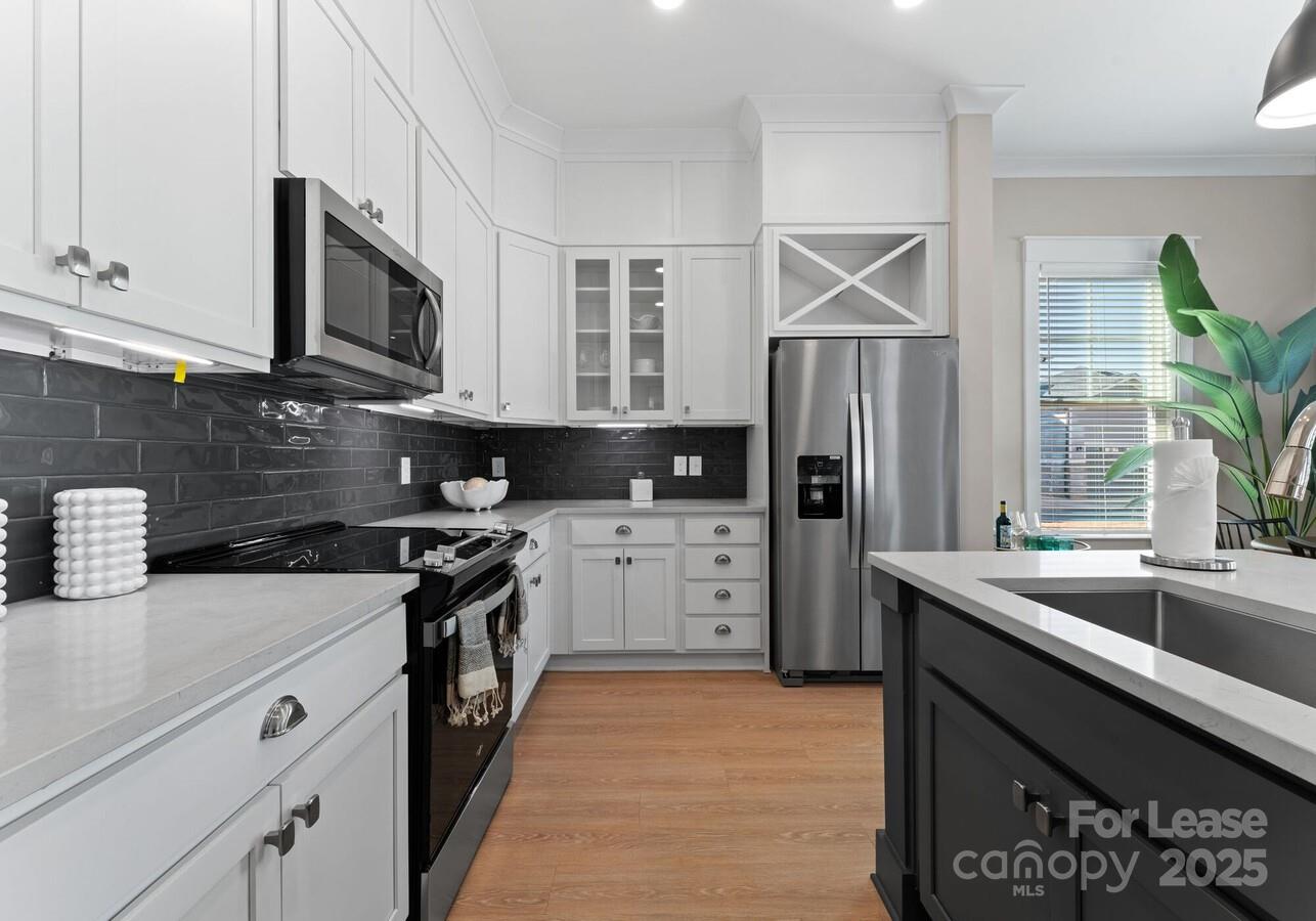 Fort Mill, South Carolina 29707, United States, 1 Bedroom Bedrooms, ,1 BathroomBathrooms,Residential,Active,51217