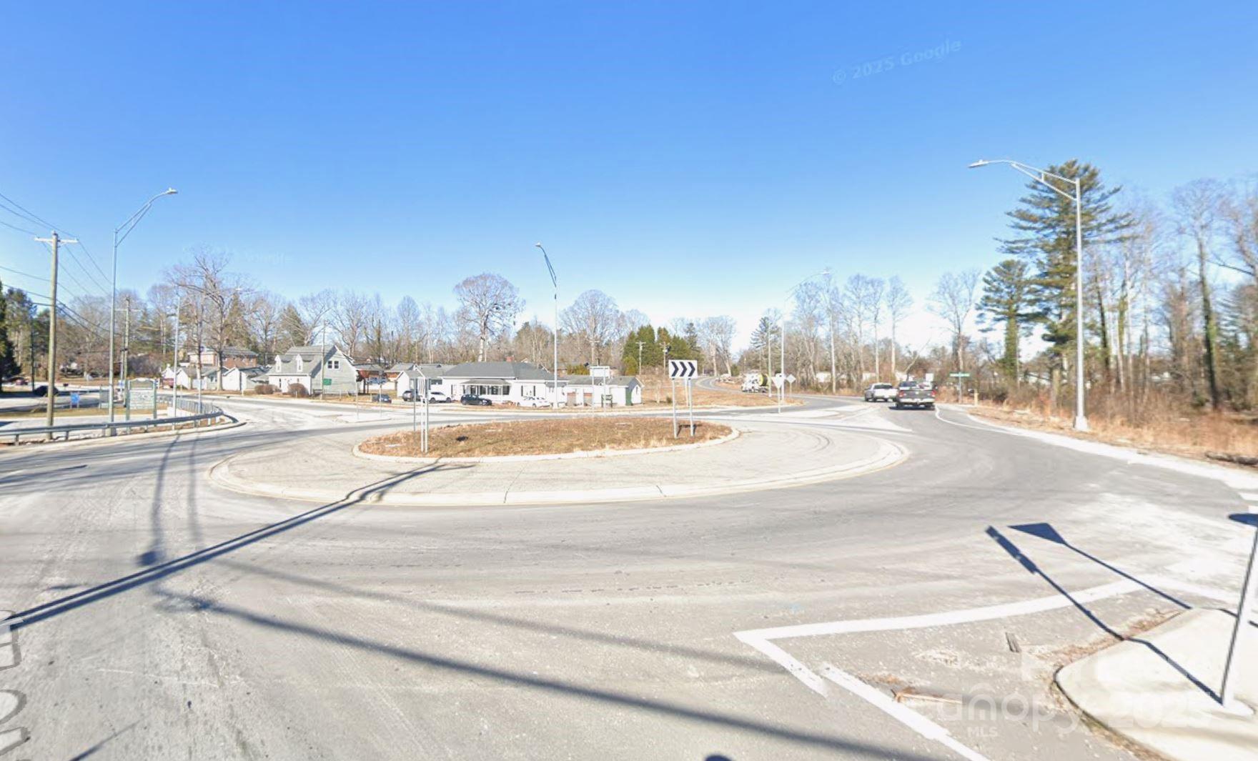 1596 Greenville Highway