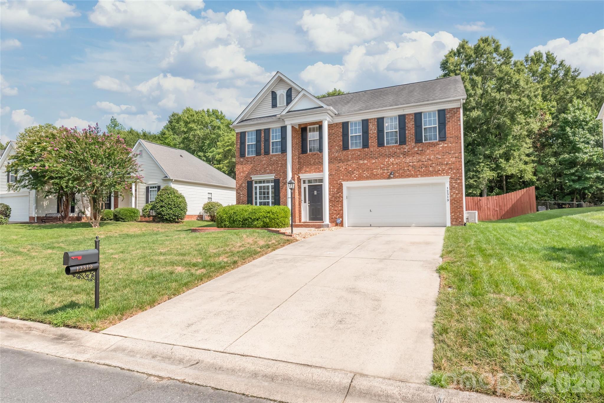 12319 Silveroak Lane