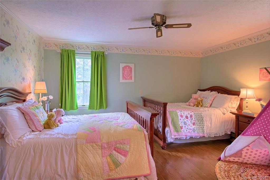 Echo Lake - Residential