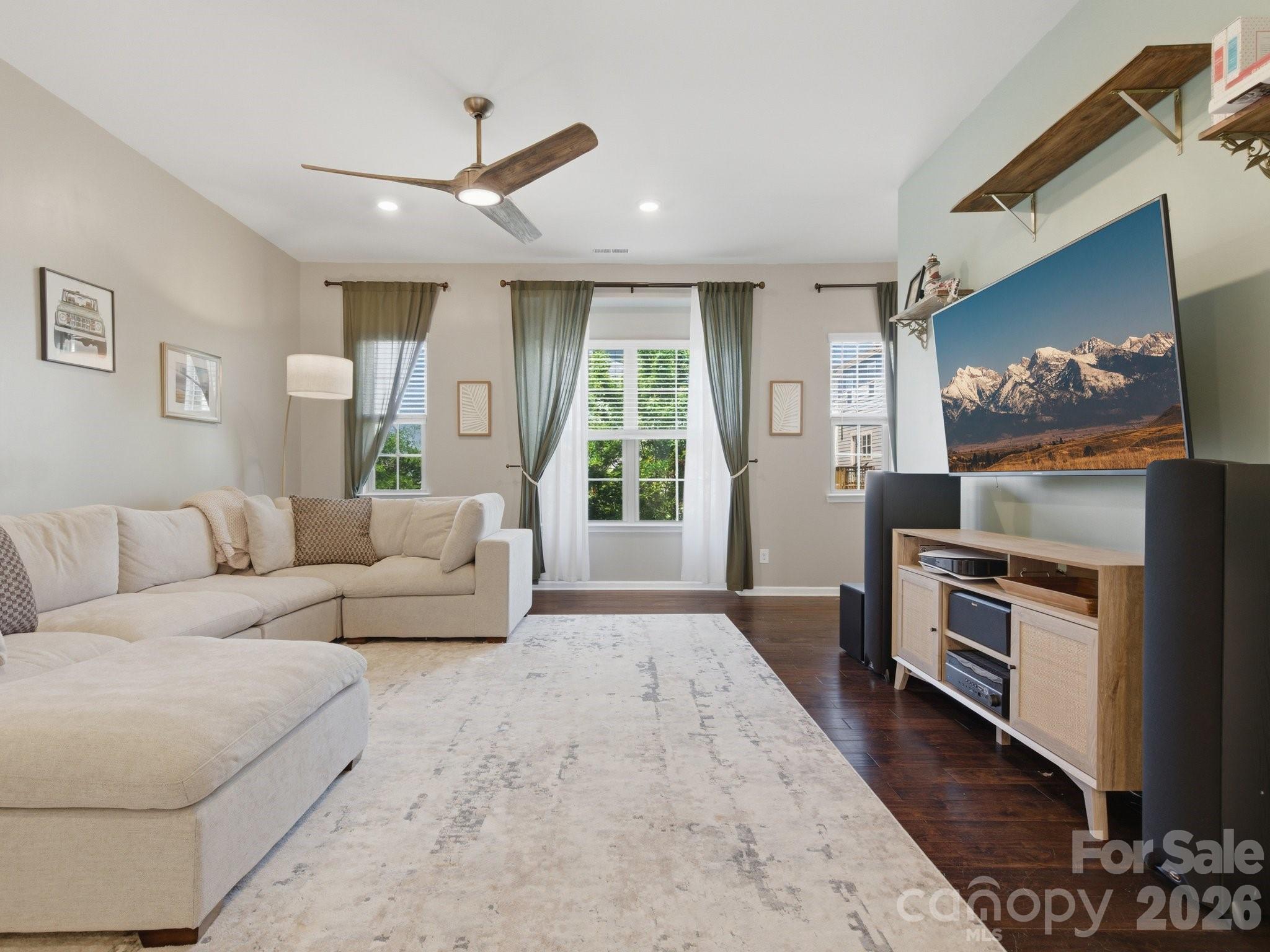 Hadley at Arrowood Station - Residential