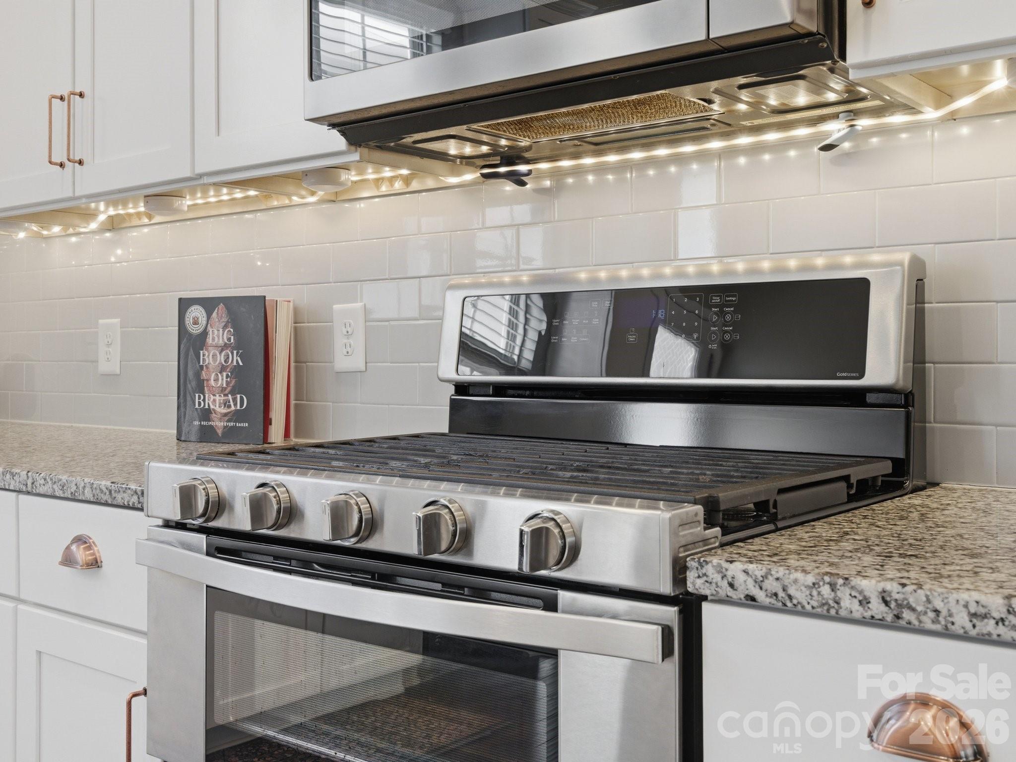 Hadley at Arrowood Station - Residential