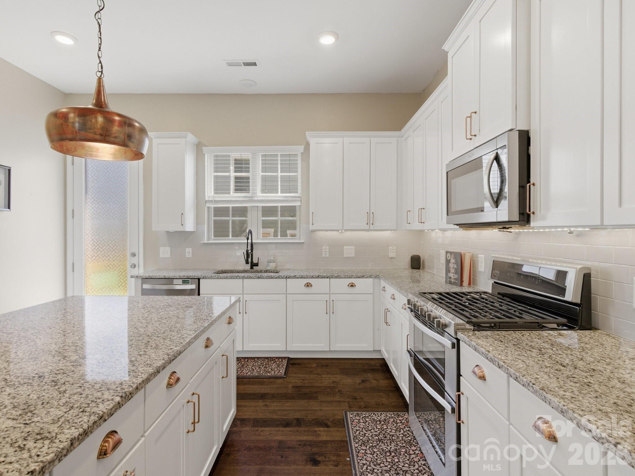 Hadley at Arrowood Station - Residential