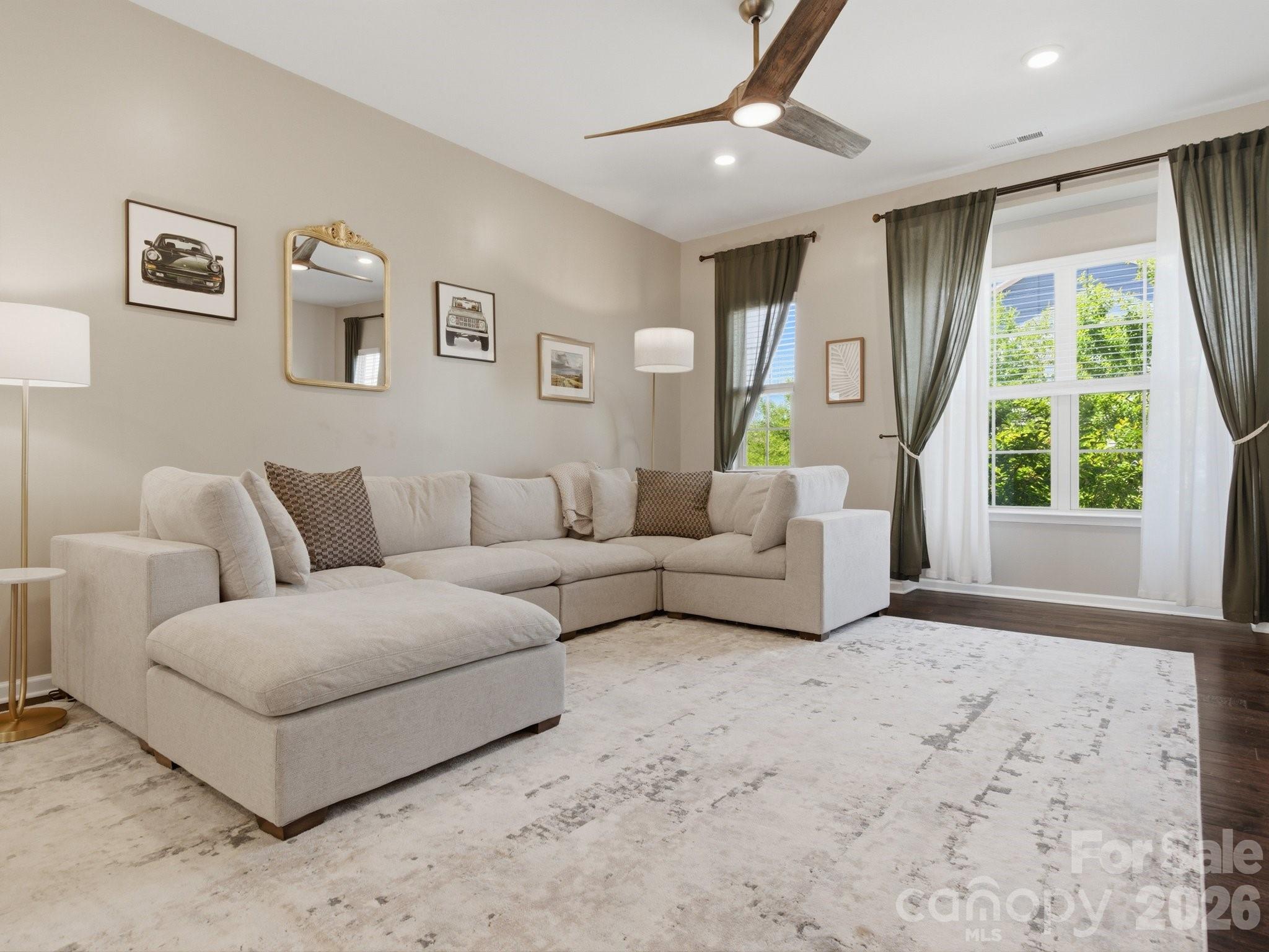 Hadley at Arrowood Station - Residential