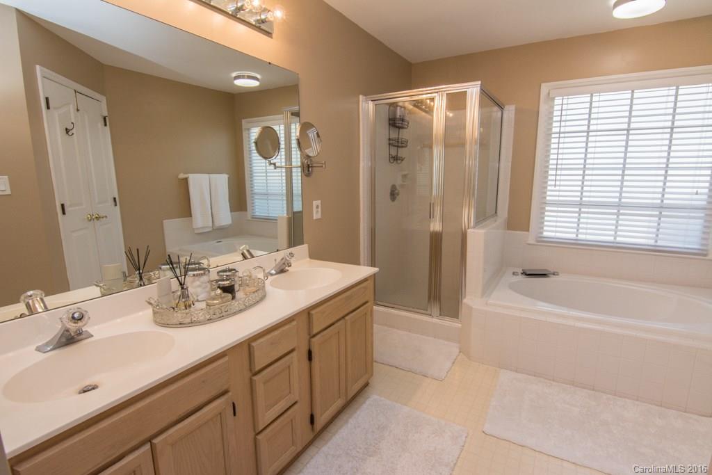 Thornhill - Residential