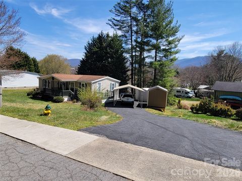 323 4th Street Waynesville NC 28786
