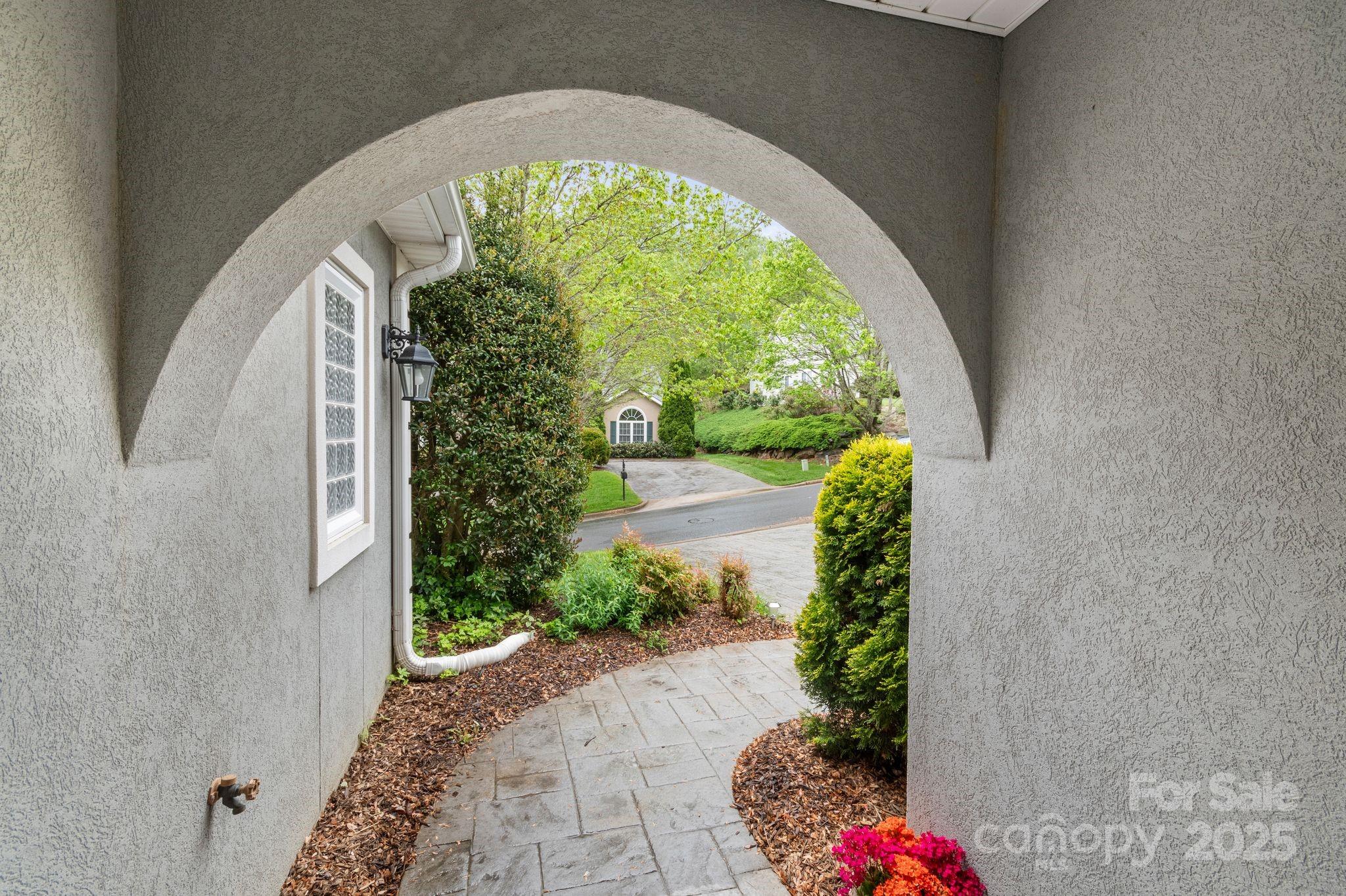 57 Stonebridge Drive