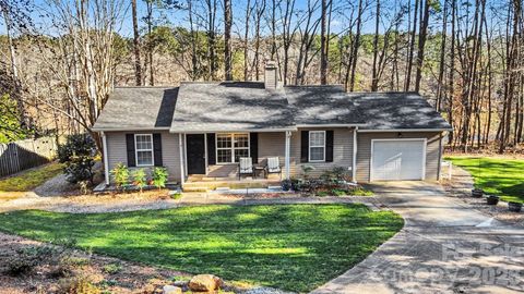 228 Creek View Road Mooresville NC 28117