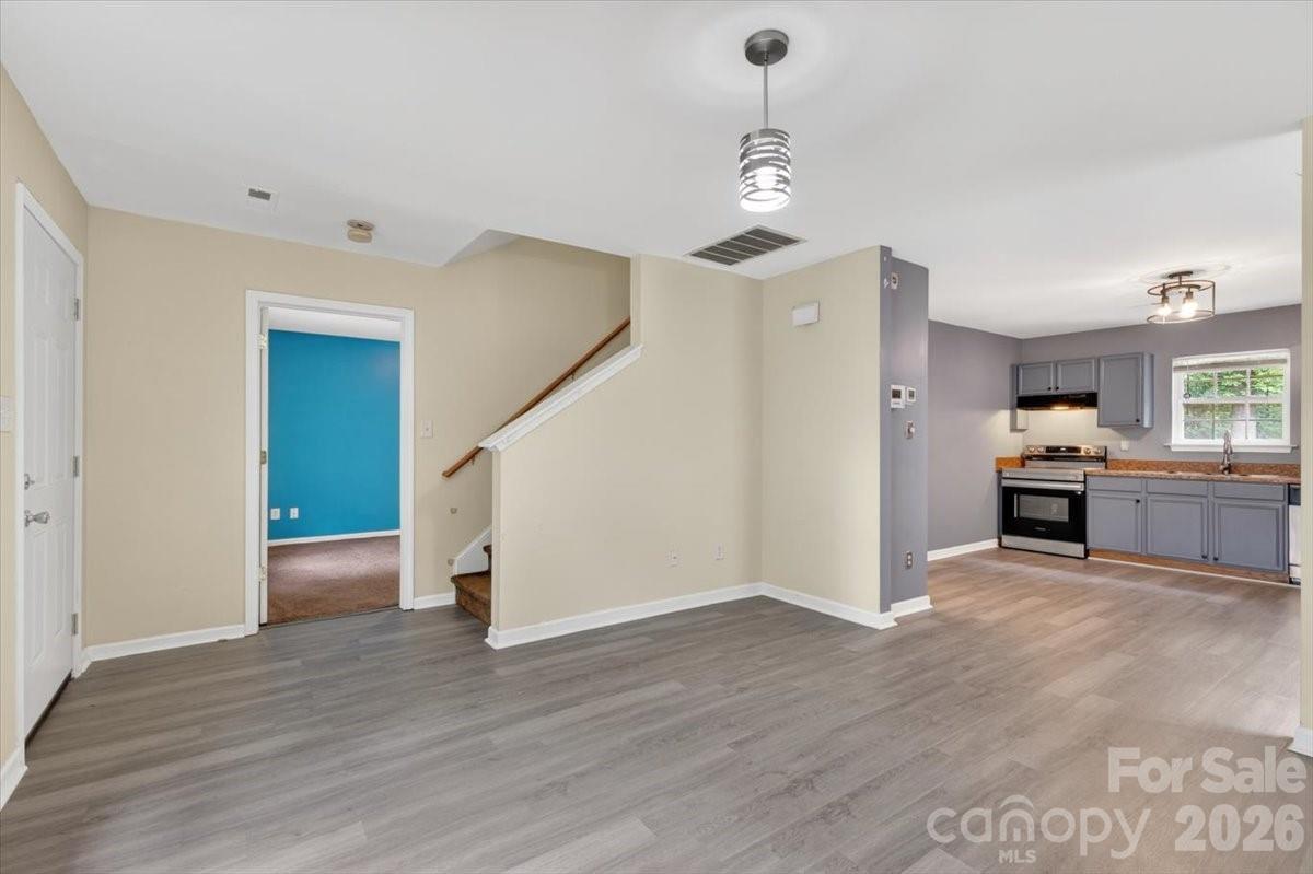 Sunset Park - Residential