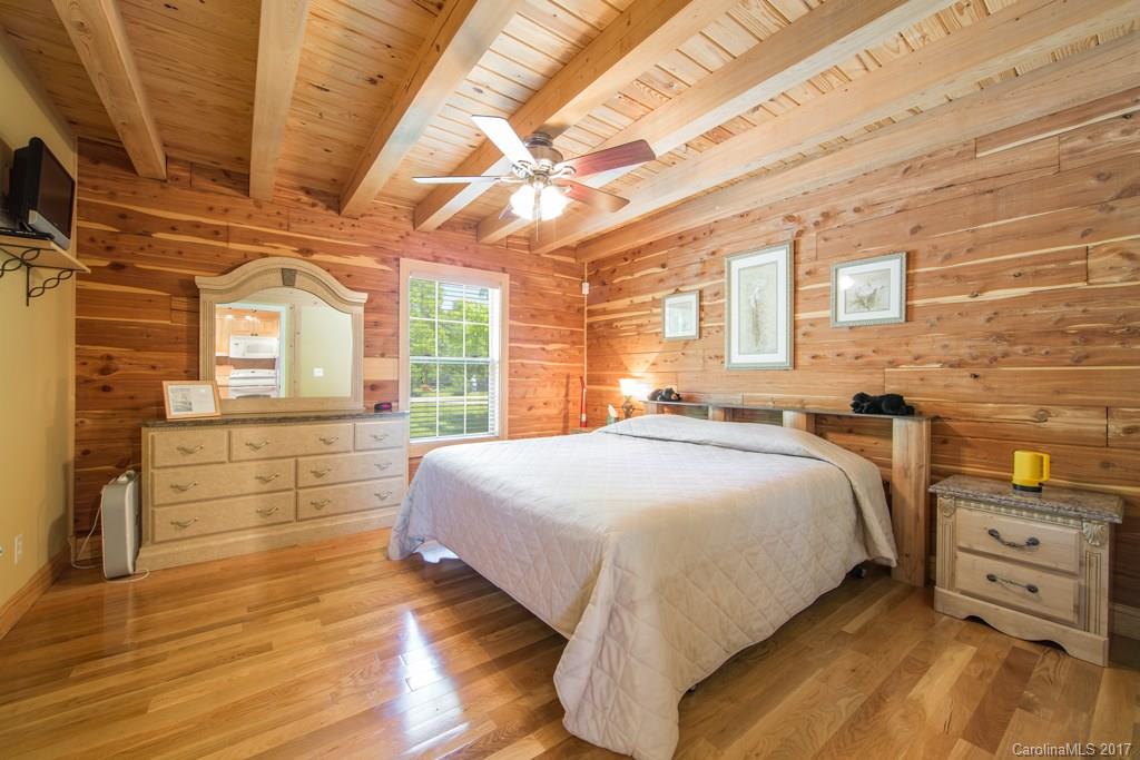 Mountain Dreams - Residential