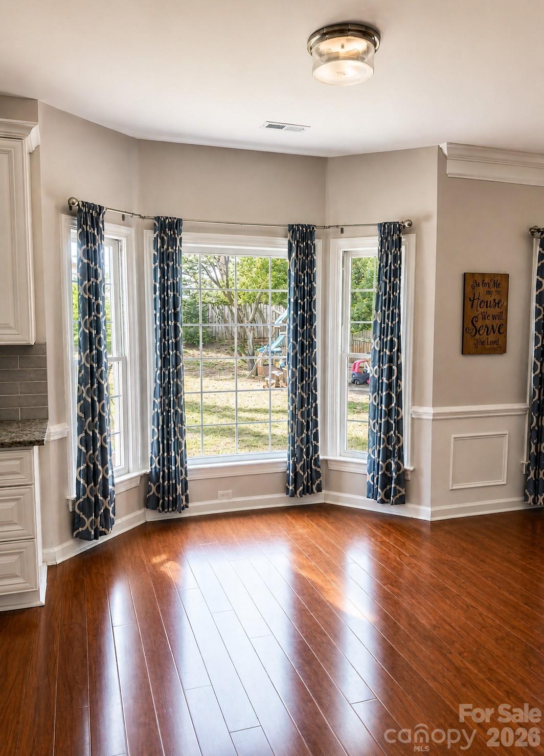 Hunters Gate - Residential