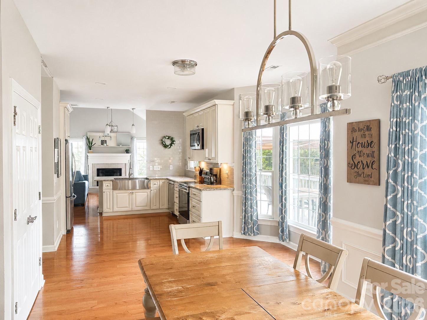 Hunters Gate - Residential