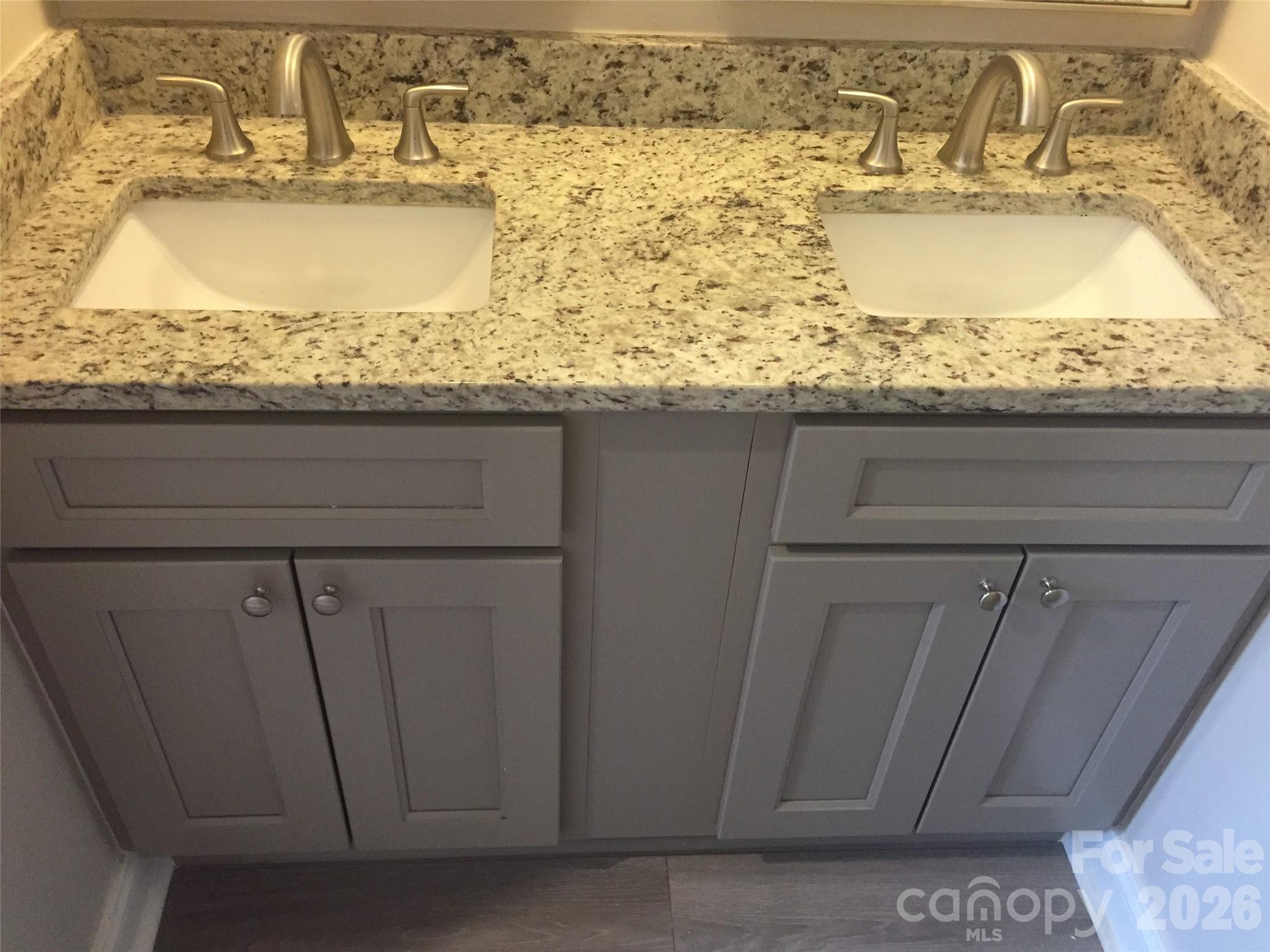 Hunters Gate - Residential