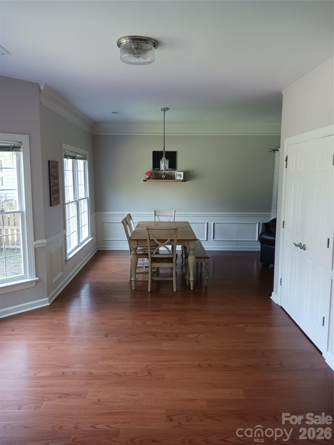 Hunters Gate - Residential