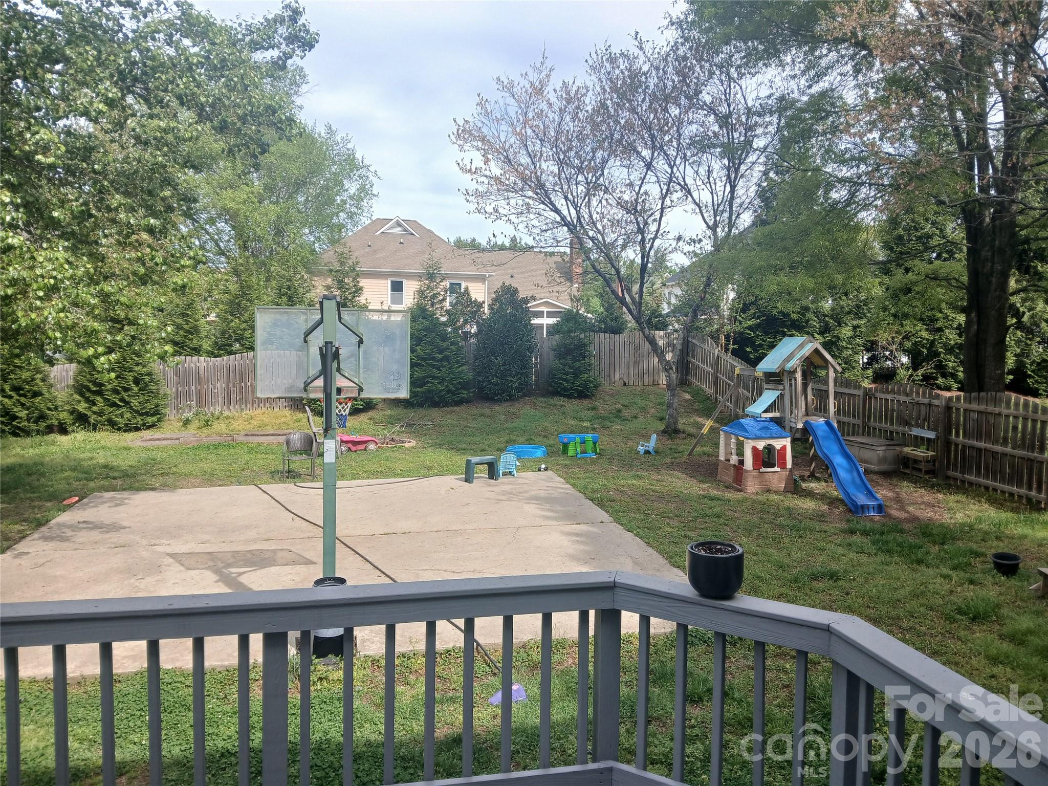 Hunters Gate - Residential