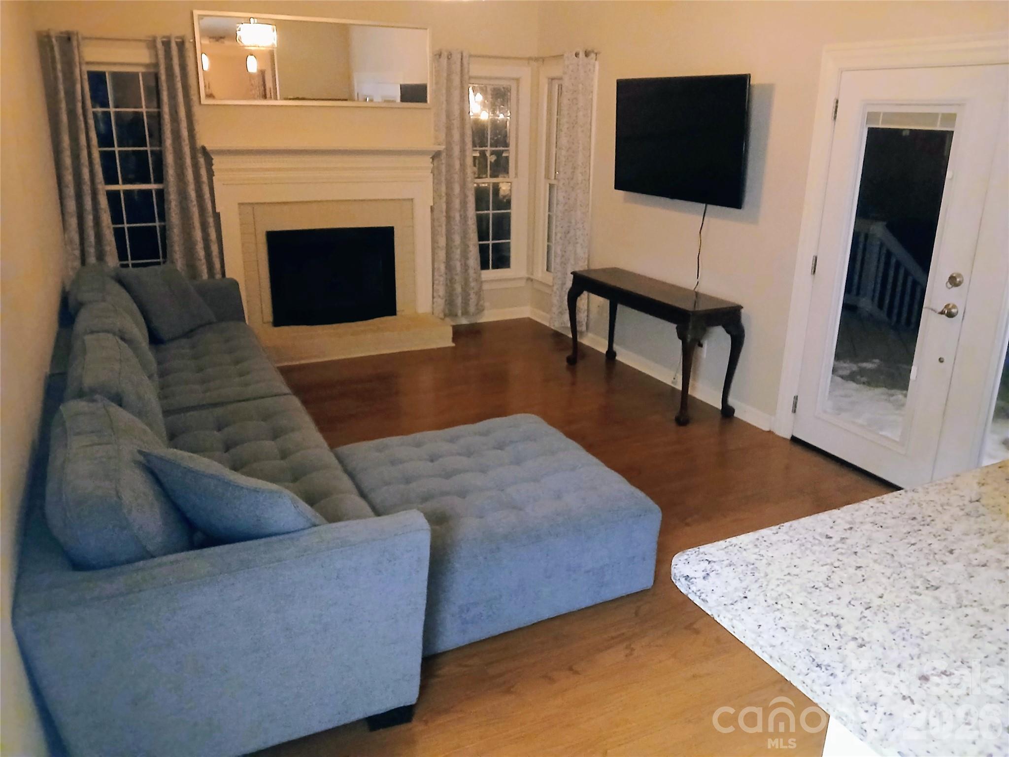 Hunters Gate - Residential