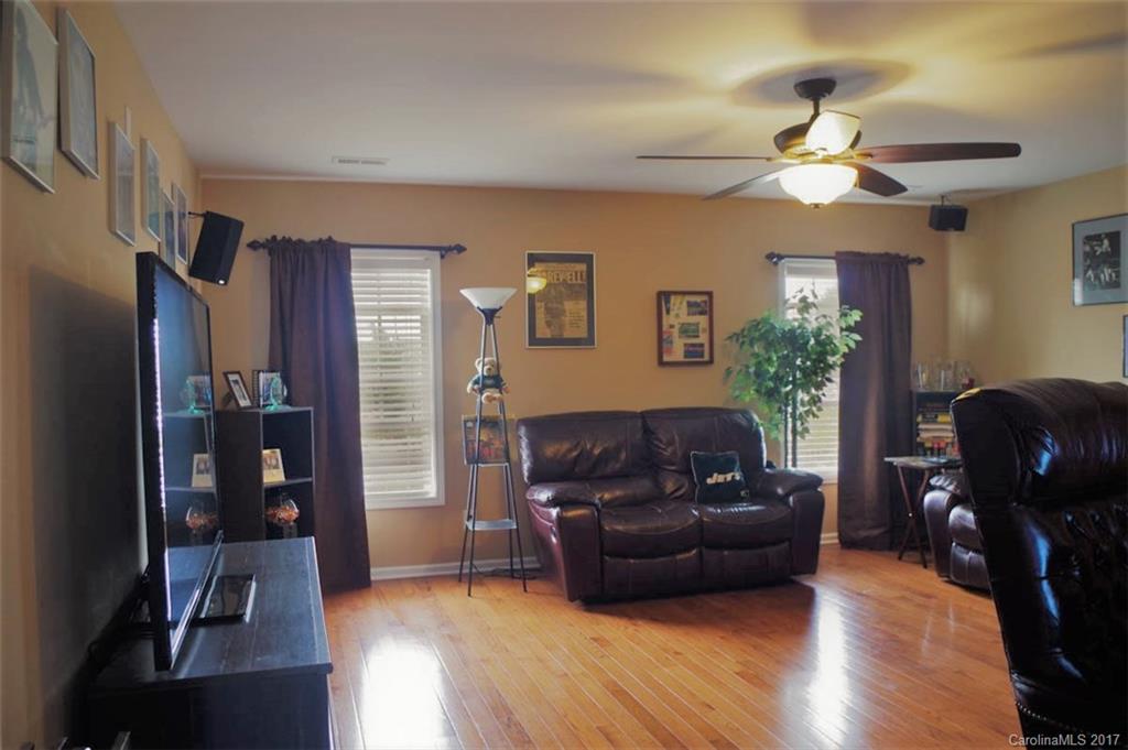 Shiloh Trace - Residential