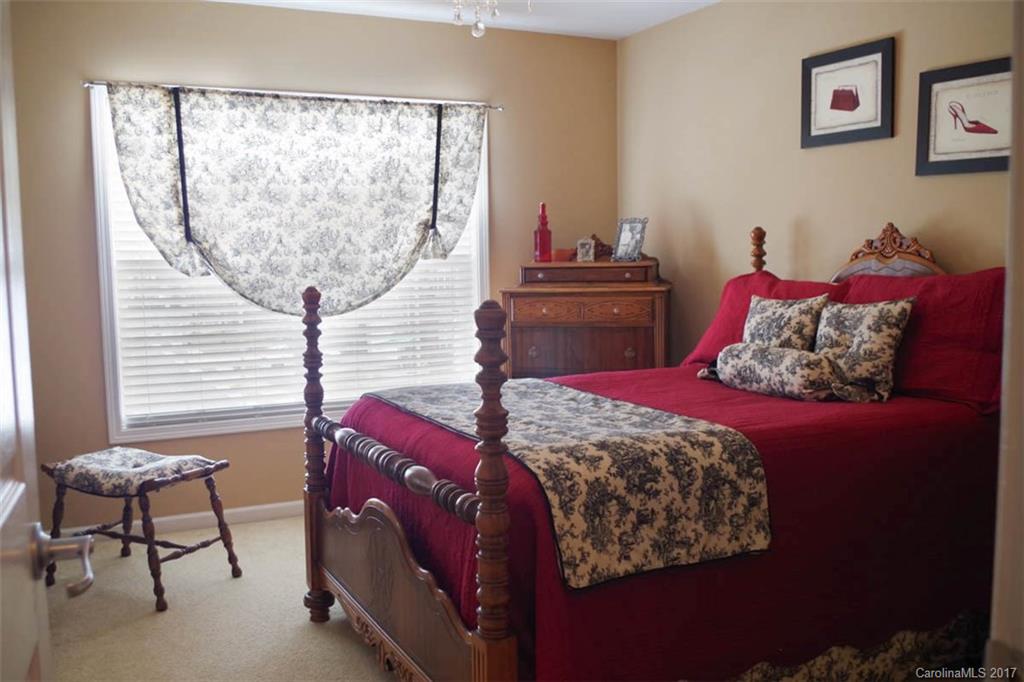 Shiloh Trace - Residential