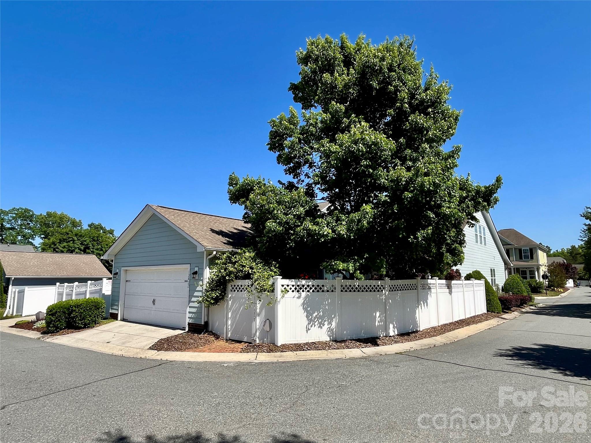 12422 Brenthaven Drive