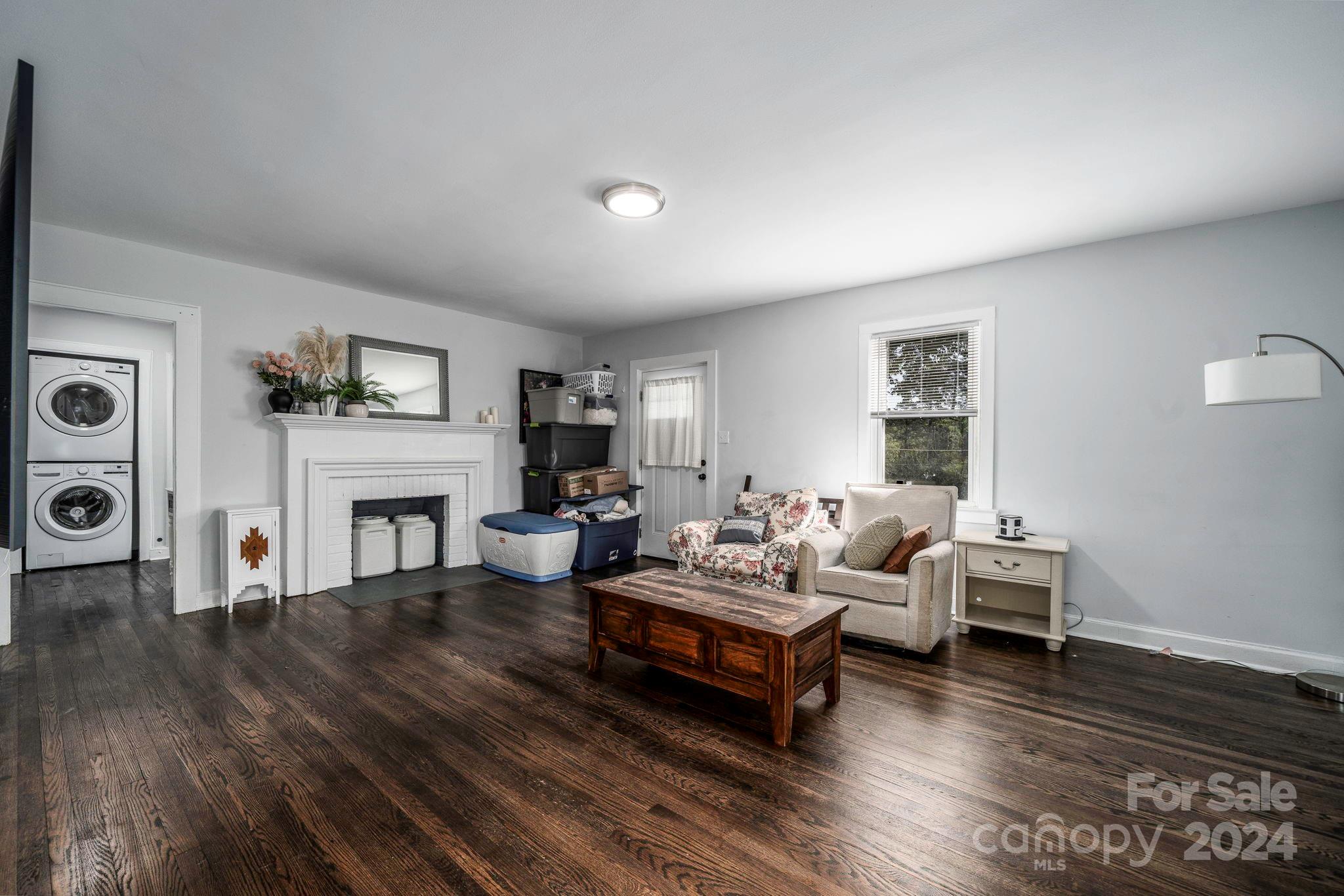 Forest Hills - Residential