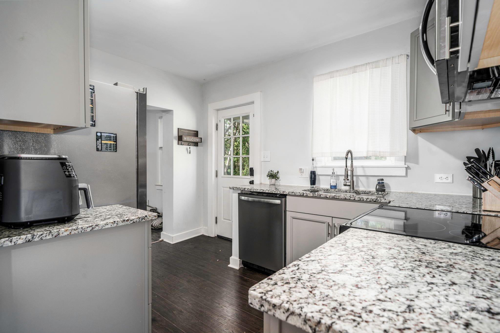 Forest Hills - Residential